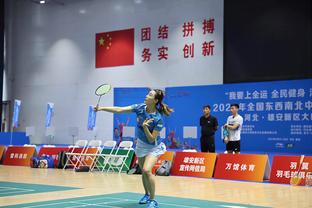 Ác chiến năm ván! Tôn Dĩnh Toa 3 - 2 thắng Trương Bản Mỹ Hòa 15 tuổi, lọt vào vòng chung kết nữ WTT